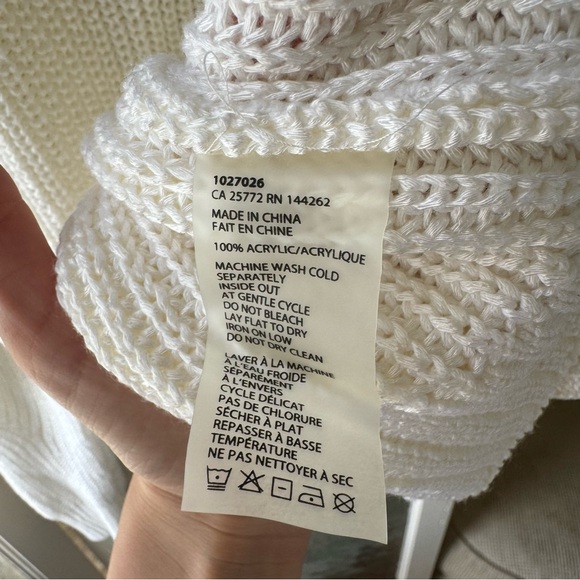 Dex Open Back Sweater - Picture 4 of 8